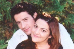 Θεές Σταυροπούλου-Βογιατζάκη: Αναβιώνουν την πιο epic σκηνή του "Είσαι το ταίρι μου", 20 χρόνια μετά [βίντεο]