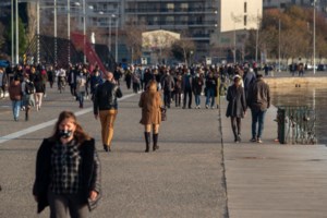 Τσιόδρας: Μία στις 100.000 η πιθανότητα θρομβώσεων από εμβόλιο AstraZeneca - Μέτρα μέχρι να τελειώσουν οι εμβολιασμοί - εικόνα 3