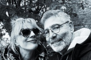 Στους Παξούς η Σμαράγδα Καρύδη - Οι εντυπωσιακές φωτογραφίες με μπικίνι [εικόνες]