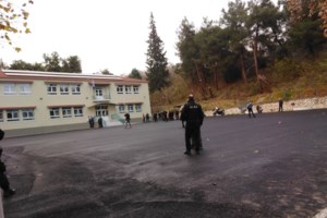 Λάρισα: Αυτοκίνητο παρέσυρε και τραυμάτισε μαθητή την ώρα που πήγαινε σχολείο [εικόνες]