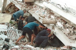 Κανονικά λειτουργεί ο σταθμός του Μετρό "Ευαγγελισμός" μετά τις χθεσινές πλημμύρες