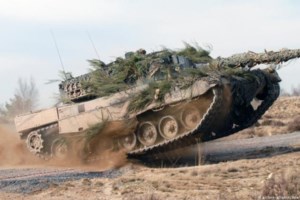 Δένδιας: Αναγκαιότητα επιβίωσης για την Ελλάδα οι ριζικές αλλαγές στις Ένοπλες Δυνάμεις - εικόνα 2