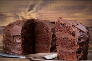 Θεϊκό νηστίσιμο τσουρέκι: Φτιάξτε το εύκολα και γρήγορα - Εκπληκτική συνταγή