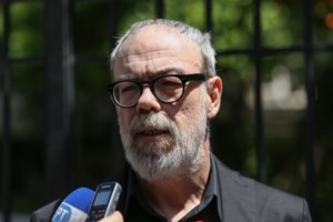 Το τρολ του ΣΥΡΙΖΑ Πεν Νταλαούρα ειρωνεύεται την Πέτη Πέρκα που βγήκε στον Σκάι μαζί με τον Πορτοσάλτε- Δεν ήξερες;