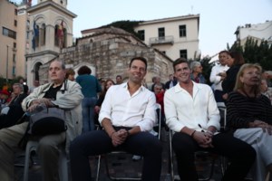 Βαριές κουβέντες Φίλη: Ο Κασσελάκης είναι σε αποστολή διάλυσης του ΣΥΡΙΖΑ από εξωπολιτικούς παράγοντες