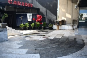 Μαρούσι: Βίντεο ντοκουμέντο από την αιματηρή συμπλοκή  -  Ψάχνουν τον δράστη -  Εν αναμονή της βαλλιστικής οι αρχές - εικόνα 3