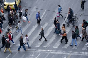 Το μεγάλο δημογραφικό πρόβλημα: Ο πληθυσμός της Ελλάδας θα μειώνεται έως το 2050 - Θα αυξηθεί στους άνω των 65