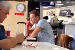 Ναβάλνι: "Πολύ ανησυχητική η κατάστασή του" - Η ΜΚΟ που κατάφερε να τον μεταφέρει στο Βερολίνο [Εικόνες] - εικόνα 4