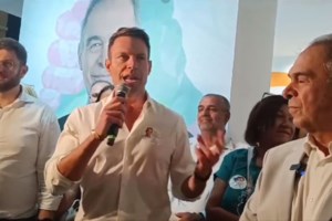 Ο Κασσελάκης αποκάλυψε πότε και πού είχε την πρώτη σκέψη να "κατέβει" υποψήφιος πρόεδρος του ΣΥΡΙΖΑ