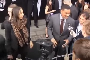 Ο Γουίλ Σμιθ φωτογραφίζεται με το Οσκαρ και την... πρώην του αγκαλιά [εικόνα]