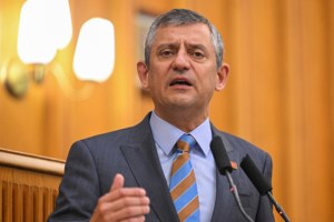 Τουρκία: Η κυβέρνηση έπαυσε τον δήμαρχο της Αττάλειας που ανήκει στην αντιπολίτευση