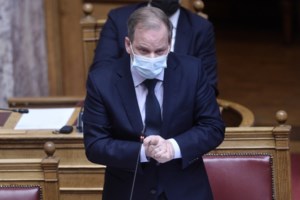 Συγκλονίζει ο Αϊβάζης για τον κορονοϊό: Ακόμα παλεύω να αναπνεύσω - Η πιο σοφή απόφαση ήταν να εμβολιαστώ