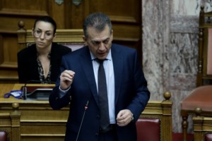 Ο Πολάκης πανηγυρίζει για το φιάσκο με τα voucher- "Σας χαλάσαμε τη δουλειά παλληκάρια"