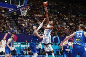 Ευρωμπάσκετ: Εξωπραγματικός Ντόντσιτς - Έβαλε 47 πόντους με τη Γαλλία και έσπασε το ρεκόρ του Γκάλη [Βίντεο]