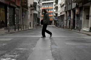 Αντί για παρέλαση κάναμε 1.155 παραβάσεις της απαγόρευσης κυκλοφορίας την 25η Μαρτίου