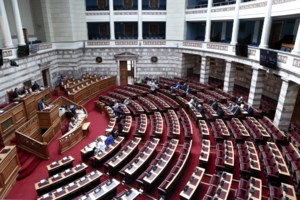 Νατσιός - Βελόπουλος για εργασιακό νομοσχέδιο: "Μετατρέπει τη δουλειά σε δουλεία" - "Τουλάχιστον κωμικό σε μια χώρα που πένεται"