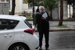 Ο πρόεδρος της ΠΕΝΕΝ καταγγέλλει τον Δρίτσα ότι επί ΣΥΡΙΖΑ κουκούλωσε υπόθεση υποκλοπών σε βάρος του - Τι απάντησε ο πρώην υπουργός