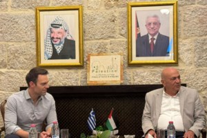 Πρέσβης Ισραήλ στην Αθήνα: "Ήλπιζα πως ο Κασσελάκης θα καταδίκαζε τις θηριωδίες της Χαμάς" - εικόνα 2