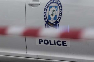 Θεσσαλονίκη: Συνέλαβαν κωφάλαλη Ρομά για ληστρική κλοπή – Δεν έβρισκαν διερμηνέα νοηματικής γλώσσας για την απολογία της