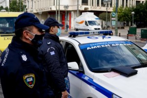 Σοκ στη Σκιάθο: 65χρονη βρέθηκε κρεμασμένη στο σπίτι της