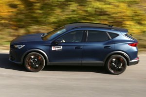 Δοκιμάζουμε το Seat Leon e-Hybrid 204 PS