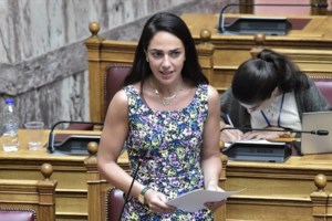 Δόμνα Μιχαηλίδου: Στην αναδοχή παιδιού δεν μας νοιάζουν οι θρησκευτικές ή σεξουαλικές προτιμήσεις