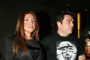Έξαλλος ο Δήμαρχος Γλυφάδας για "μπάλωμα" της ΕΥΔΑΠ - Της έριξε  πρόστιμο 4.000 ευρώ, θα χρεωθεί και την αποκατάσταση - εικόνα 2