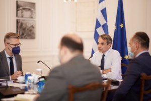 Μητσοτάκης: Lockdown τέλος, δεν θα επαναληφθεί- Ανακοινώσεις για τον διάδοχο του Αρκουμανέα στον ΕΟΔΥ