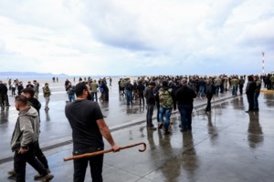 Ψάχνουν τους εμπλεκόμενους αγρότες στα επεισόδια - Πάνω από 200 ταυτοποιήσεις, άτομα με βαρύ ποινικό παρελθόν