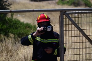 Καμίνια: Αυτοκίνητο χτύπησε 16χρονη σε διάβαση πεζών – Την εγκατέλειψε ο οδηγός