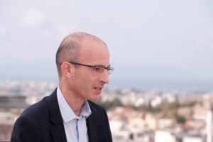 Κικίλιας: Στο τέλος του έτους θα έχουμε 1.200 ΜΕΘ και ΜΑΦ με μόνιμο προσωπικό