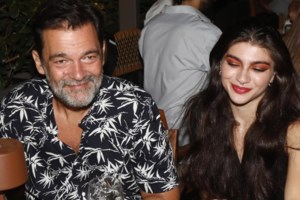 Κωνσταντίνος Καζάκος: "Full in love" σε ρομαντικό δείπνο με την κατά 27 χρόνια νεότερη σύντροφό του, Βασιλική Μακρή - εικόνα 2