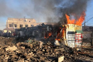 Έκκληση Ζελένσκι στην Δύση: Χρειαζόμαστε νέα όπλα για να αντιμετωπίσουμε τις συνεχείς ρωσικές επιθέσεις - εικόνα 2