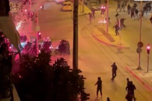 Ν.Σμύρνη: Κινητά και αυτόπτης μάρτυρας καίνε τους "4" για τον ξυλοδαρμό του αστυνομικού - Η κατάθεση φωτιά για τον "Ινδιάνο"