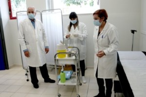 Θεμιστοκλέους: Στο 65% η ανοσία μαζί με τους νοσήσαντες - Έκκληση για εμβολιασμό ακόμα και στις διακοπές - εικόνα 2