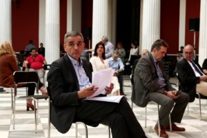 Σταϊκούρας: Από Δευτέρα "τρέχουν" το πρόγραμμα SURE και ο δανεισμός από την Ευρωπαϊκή Τράπεζα Επενδύσεων