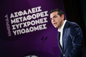 ΟΠΕΚΑ: Πότε καταβάλλεται το επίδομα παιδιού - Ποιους αφορά