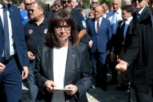 Εγκώμια Der Spiegel για Σακελλαροπούλου - "Η πρώτη κυρία της χώρας" - εικόνα 5