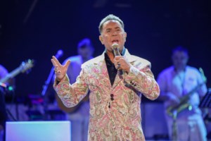 "Το παίζεις παρθένα και θες να κάνεις και καριέρα": Τι καταγγέλλει ο Stef για την παρενόχληση από τον Μαζωνάκη