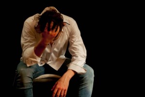 Άγριο ξύλο με μπουνιές και κλωτσιές στα Μάλια: Τουρίστρια κατέληξε αιμόφυρτη για τα μάτια ενός άντρα - εικόνα 3