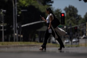 Πρόβλεψη Καλλιάνου: Εβδομάδα "κολαστήριο" η επόμενη - Έρχονται 43άρια μέχρι την Παρασκευή - εικόνα 2