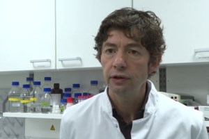 Στο "κόκκινο" τα νοσοκομεία την Πέμπτη: 24ωρη πανελλαδική απεργία των γιατρών