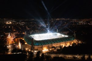 ΑΕΚ: Δίπλα-δίπλα στα εγκαίνια Μελισσανίδης, Καραμανλής, Βαρδινογιάννης, Γεωργιάδης [Εικόνες] - εικόνα 9