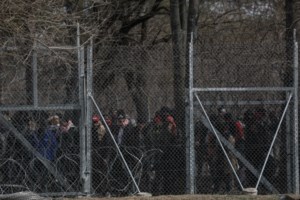Διακινητές μεταναστών έπεσαν σε "Καταρράκτη": Ο... "Κροκόδειλος" από το Σουδάν και η μέθοδος  του… "σωσία" - εικόνα 3