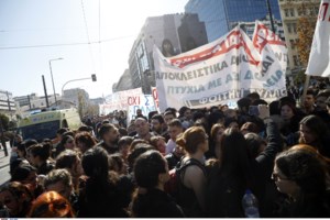 Απίστευτο: Διοικητικοί υπάλληλοι και φοιτητές έριξαν τον server του ΕΚΠΑ και δεν έγινε η τηλεξέταση - εικόνα 2