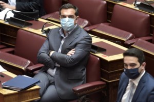 Καυστική απάντηση Πελώνη σε Τσίπρα: Δεν ξέχασε το "ή τους τελειώνουμε ή μας τελειώνουν" - Συνεχίζει στον ίδιο δρόμο
