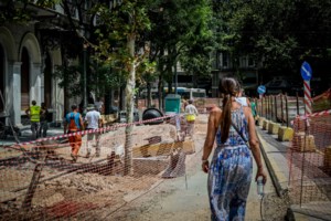 Κορυφώνεται ο καύσωνας Κλέων: Οι περιοχές που θα "βράσουν" με 44 βαθμούς - Ποιες υπηρεσίες κλείνουν - εικόνα 3