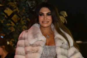 Ο Μπαμπινιώτης εξηγεί γιατί Έλληνες και Ρωμιοί δεν είναι αντίθετες έννοιες - Πώς προήλθαν οι ονομασίες - εικόνα 2