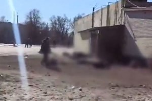 Ουκρανία: Η συγκλονιστική ιστορία του Αμερικανού λέκτορα που σκοτώθηκε ενώ περίμενε στην ουρά για να πάρει ψωμί - εικόνα 2