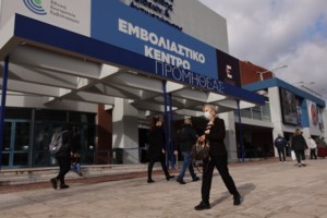 Κορονοϊός: Δεν υποχωρούν οι σκληροί δείκτες - 81 θάνατοι και 688 διασωληνωμένοι - 18.869 νέα κρούσματα - εικόνα 4